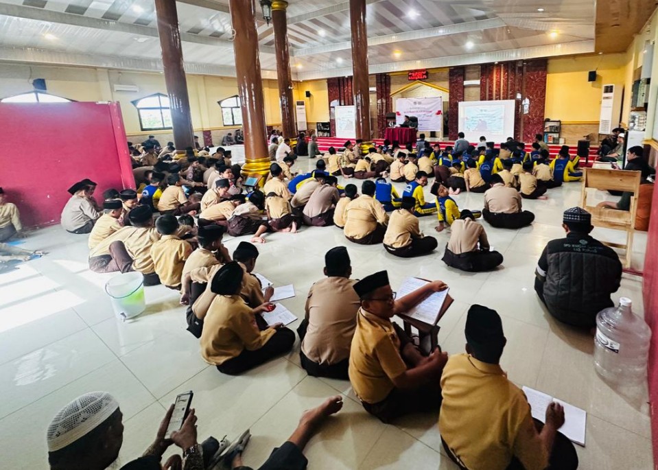 Kuatkan Silaturahim, DPD Wahdah Islamiyah Pinrang Gelar Kajian Spesial dan Nobar Silatnas