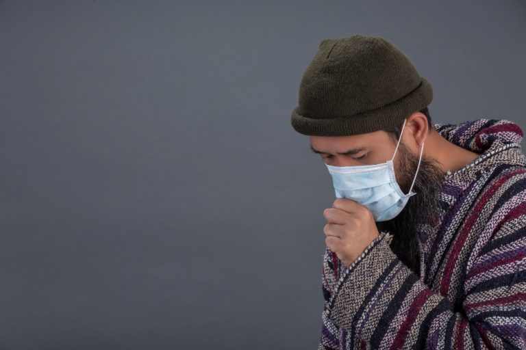 Hukum Menelan Dahak Saat Flu Ketika Puasa