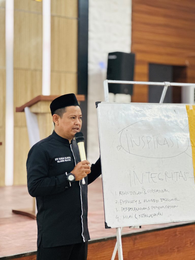 Kuatkan Kapasitas Kader Menyongsong Musda, DPD Wahdah Islamiyah Pinrang Hadirkan Daurah Kepemimpinan dan Manajemen